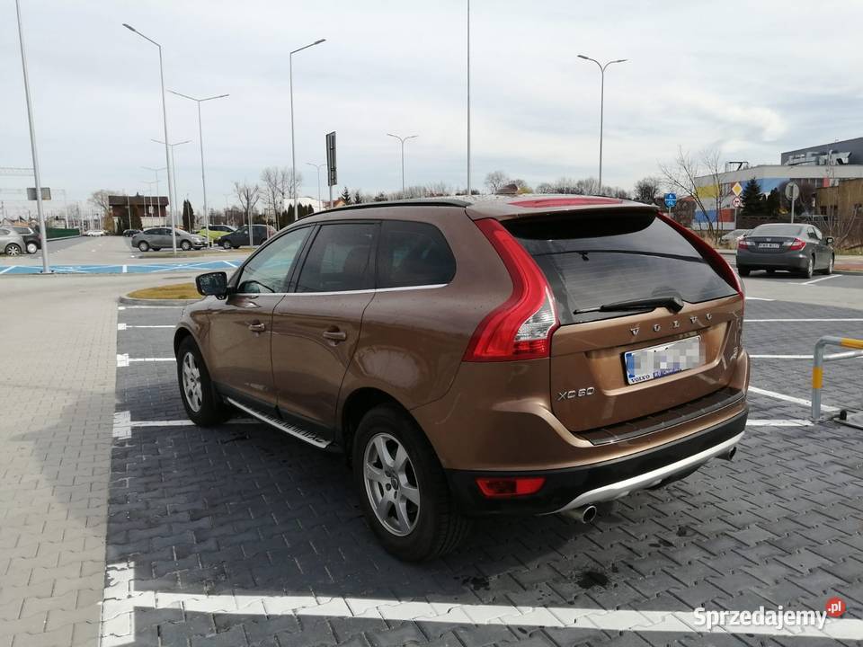 Volvo XC60 24 D5 bezwypadkowy 2009 Skawina