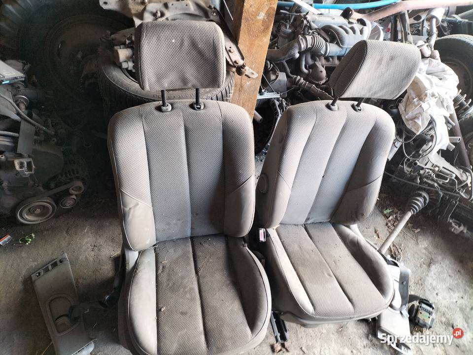 Fotel Prawy Lewy Megane 2 II osobowe Fotele i kanapy lubelskie Kamień-Kolonia