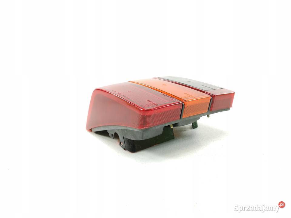LAMPA PRAWY TYŁ VALEO SEAT IBIZA I 8493