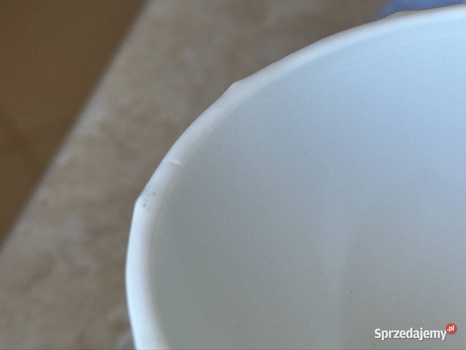 Cukiernica z figurą kobiety Ząbkowice podkarpackie Mielec sprzedam