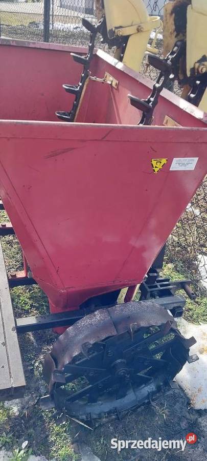 Sadzarka do ziemniaków nieuszkodzony Kock sprzedam