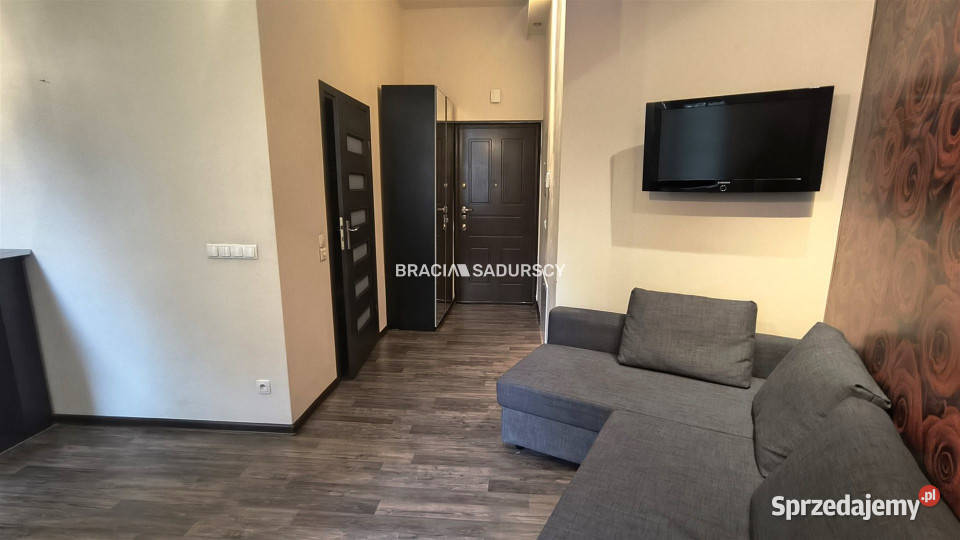 Mieszkanie na wynajem Kraków 2618m2 1 pokojowe cegła