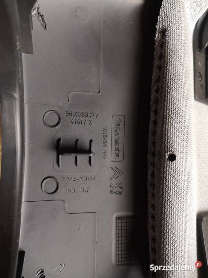 Citroen C3 II DS3 osłona obudowa ramka licznika wielkopolskie Turek