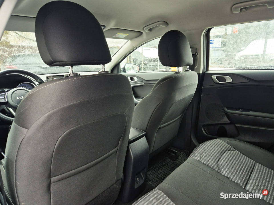 Kia Nowy Ceed 15 TGDI 160 6MT Wersja M manualna Łódź