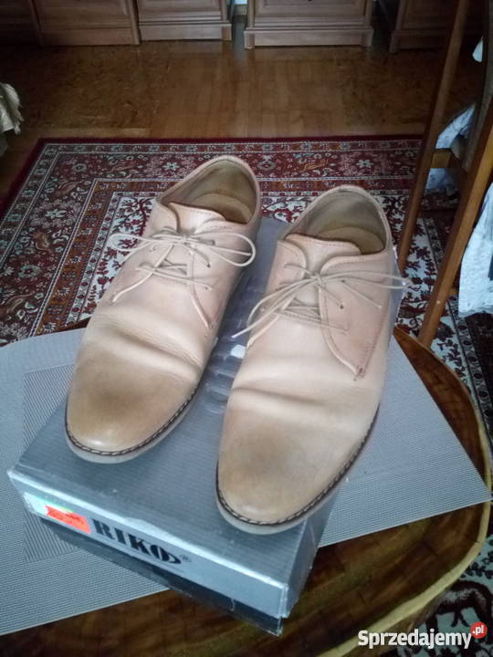 pantofle skórzane riko Łęczna
