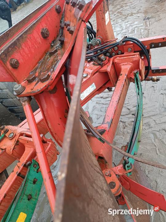 Pług Kverneland ES95 vario