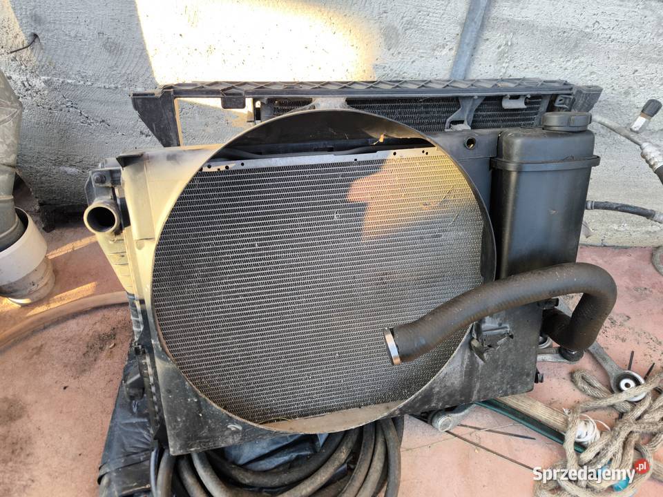 Części BMW E38 30 V8 1995 Rokietnica