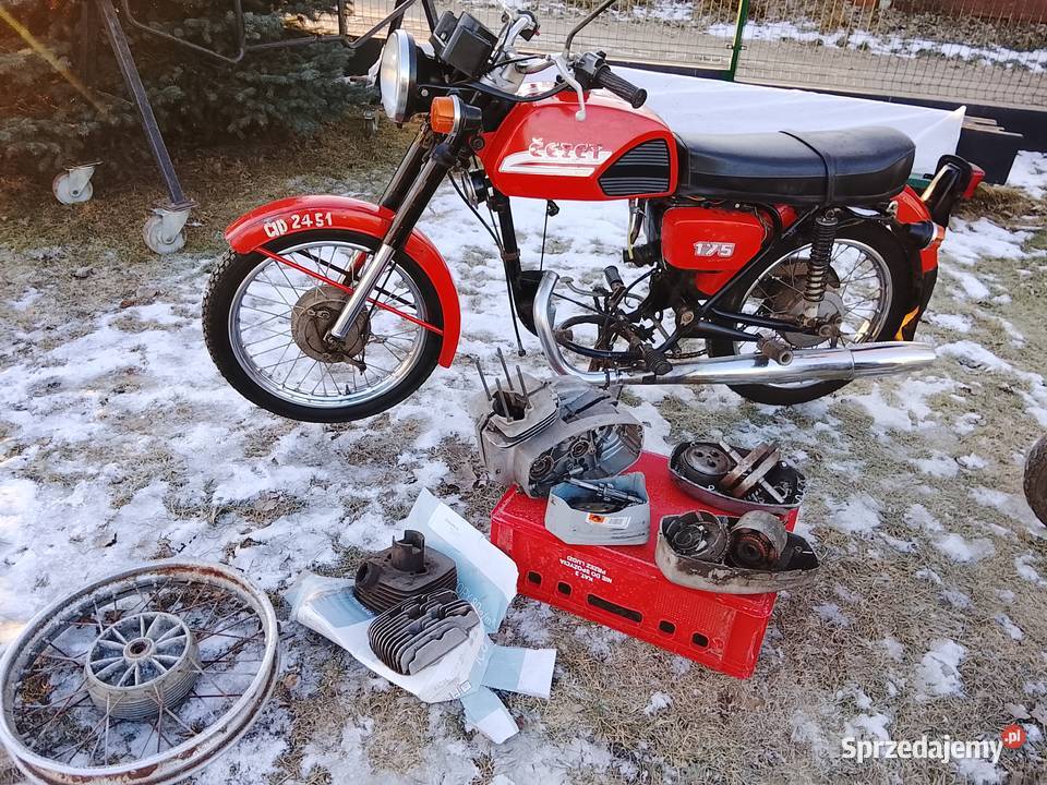 Sprzedam WSK cezeta 175 Koło sprzedam
