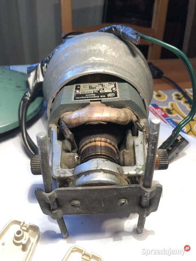 Silnik 220V130 W ESGO VEB Elektroschaltgerte śląskie Tychy