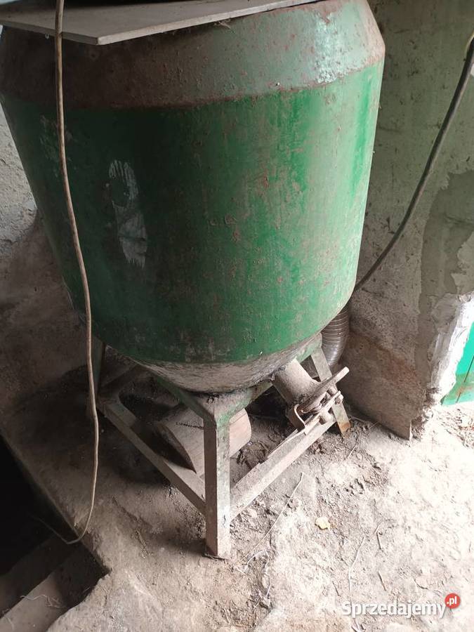 Mieszalnik pasz na mokro Płock