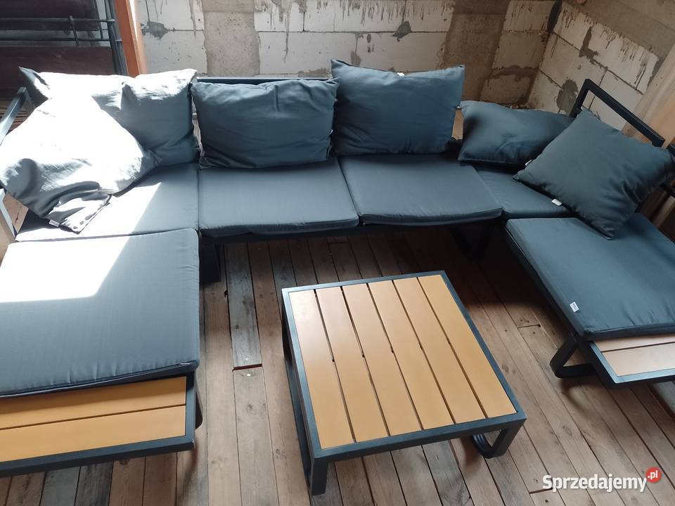Czteroczęściowy komplet mebli ogrodowych pomorskie Zagórzyca sprzedam