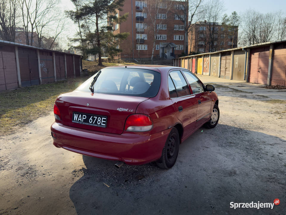 Hyundai accent 1 wlasiciela czarne blachy Warszawa