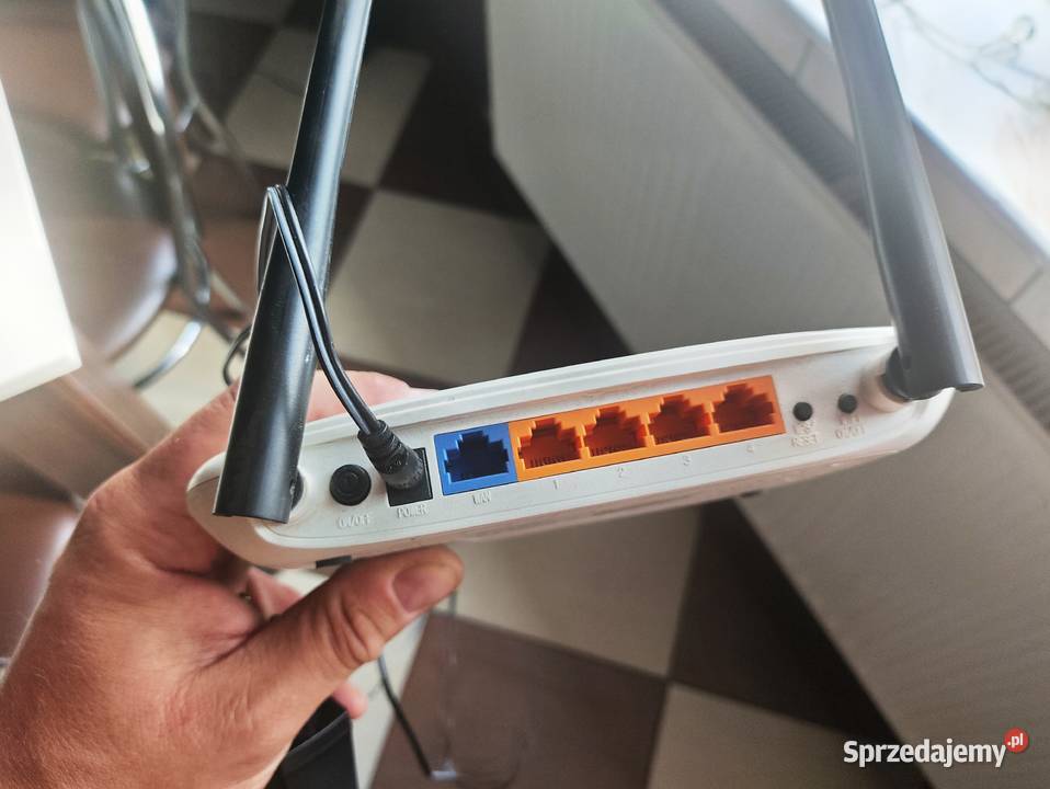Sprawny router TPLink TLWR841N z zasilaczem Niegowonice