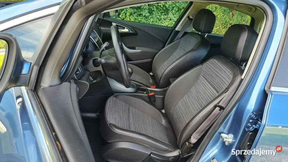 Opel Astra 14T 120 LIFT Business NAVI Parktronic świętokrzyskie Chmielnik
