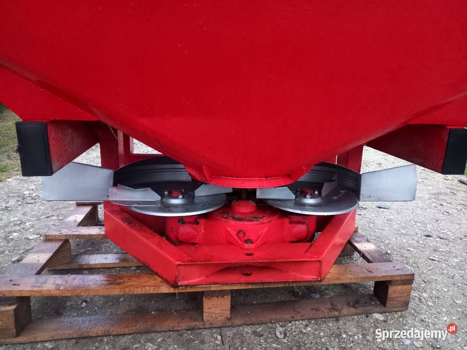 Rozsiewacz nawozu Rauch nieuszkodzony Boniewo