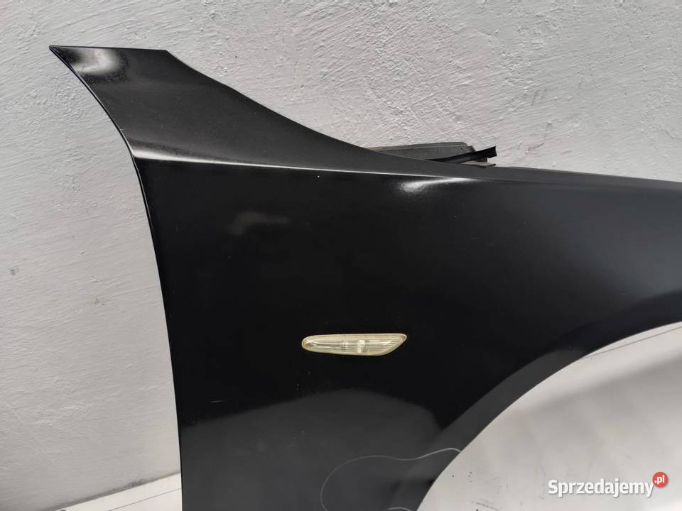 BŁOTNIK PRAWY PRZÓD 668 BMW E61 wielkopolskie