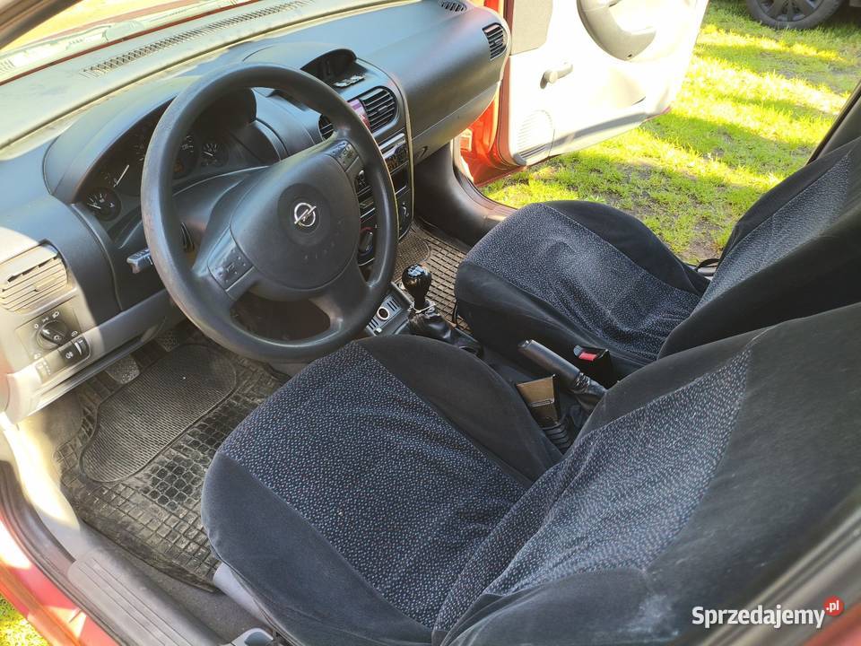 Opel Corsa 2001r sprawny nowy akumulator benzyna Corsa kujawsko-pomorskie Wiele