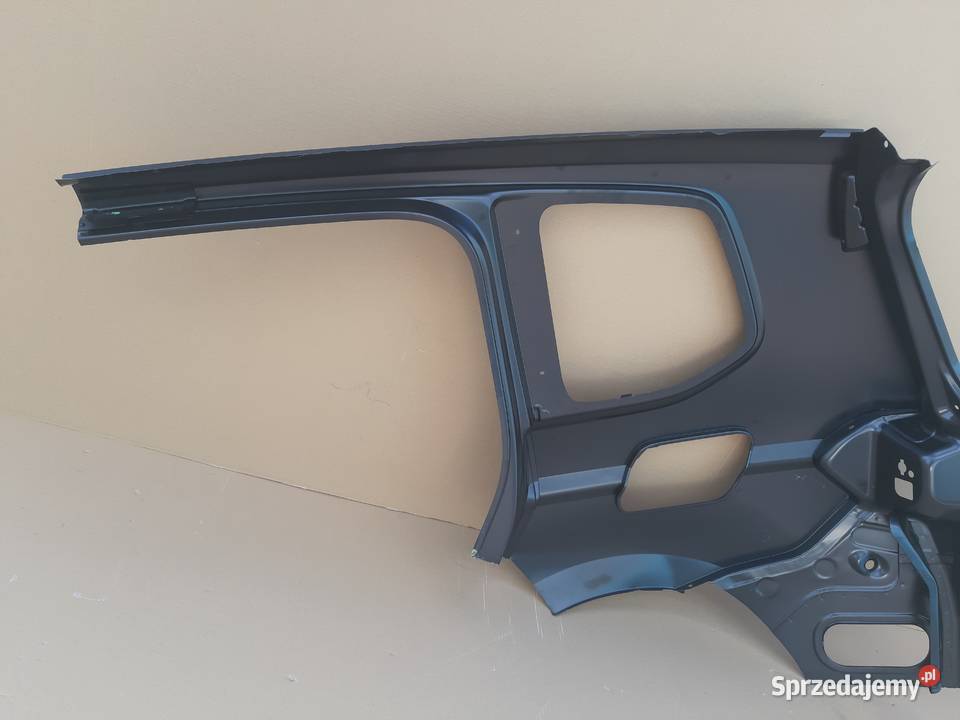 VW TOURAN II 5TA BŁOTNIK PRAWY TYŁ POSZYCIE Trzciel