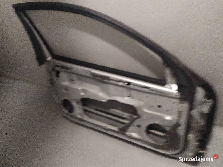Drzwi lewe Mercedes 203 coup polift z 744 osobowe Warszawa