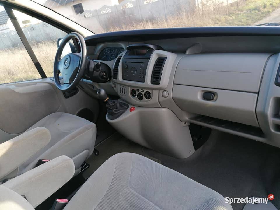 Vivaro Tour 7 osobowy Zadbany 19 CDTI 101 6 Leszno sprzedam