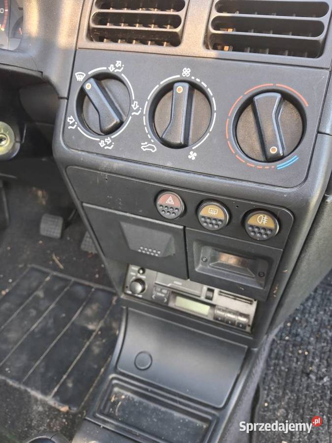 Peugeot 205 roland Garros 1991 czesci osobowe Warszawa