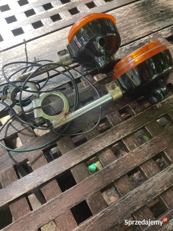 Kierunkowskaz z mocowaniem do MZ TS 17 18 Gorzów Wielkopolski