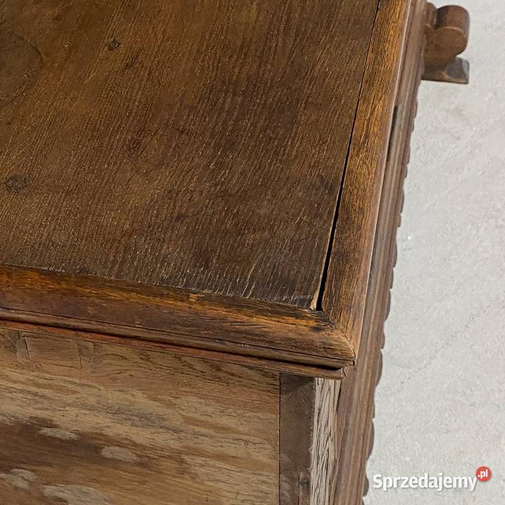 Antyczna skrzynia dębowa XIX wiek rzeźbiony Budno