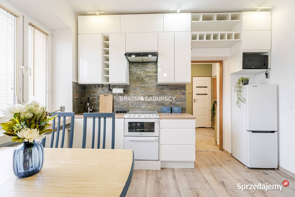 Mieszkanie 352m2 2 pokojowe Kraków Piętro 2