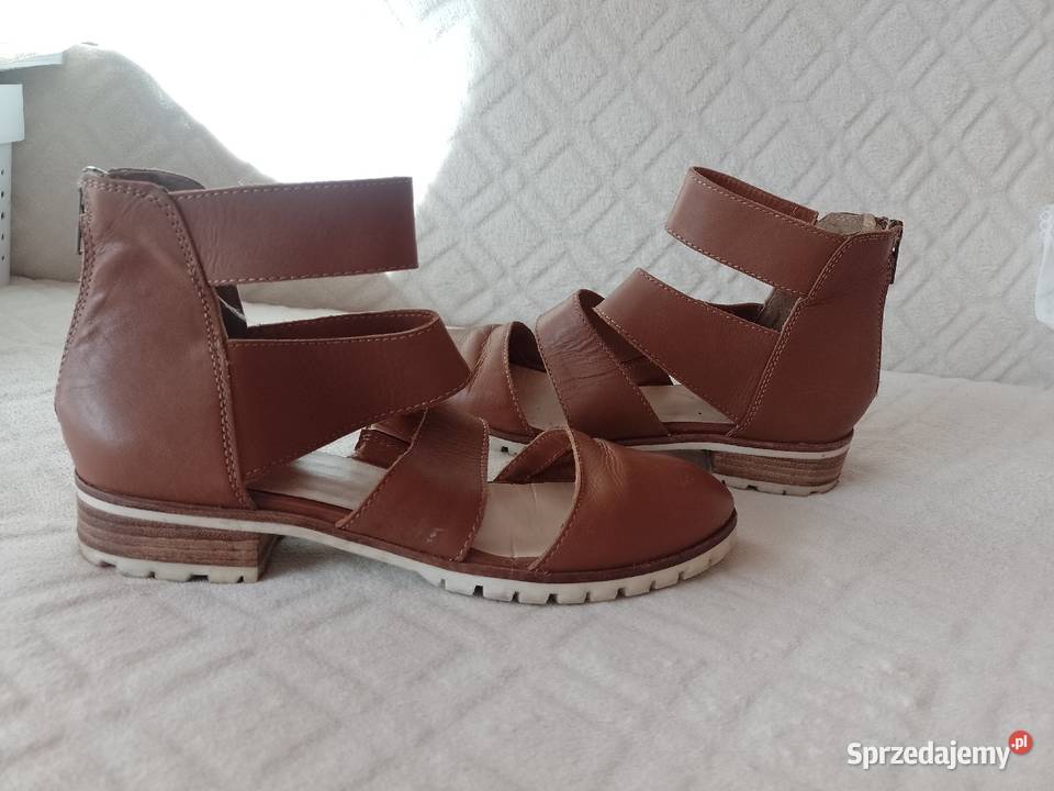 39 ASOS Skórzane brązowe Botki sztyblety z Półbuty