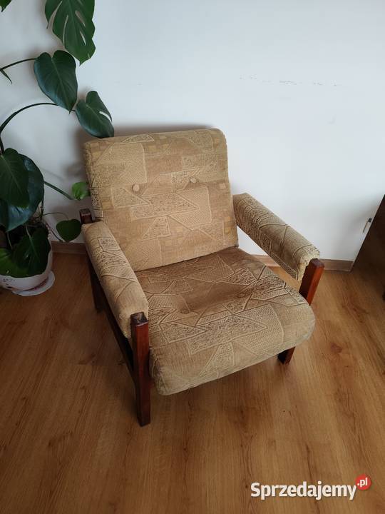 Fotel klubowy PRL do odświeżenia renowacji 2 Toruń