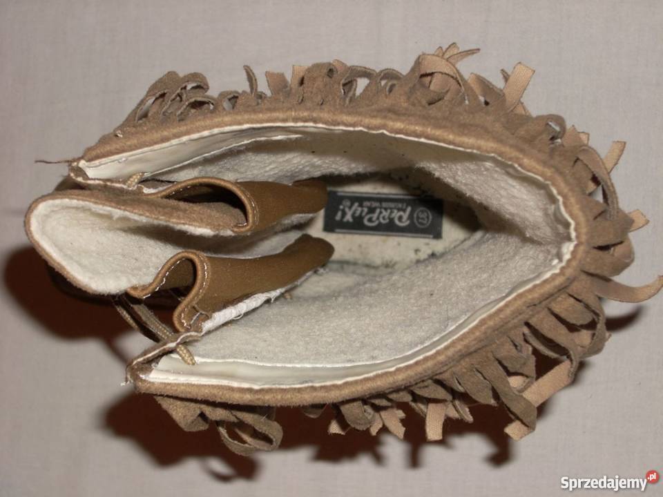 Kozaki Frędzle gruba podeszwa 37 375 sprzedam