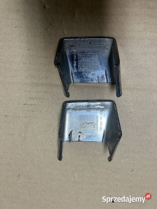 Zaślepka relingu chrom Passat b5 3b9860147b Grudziądz