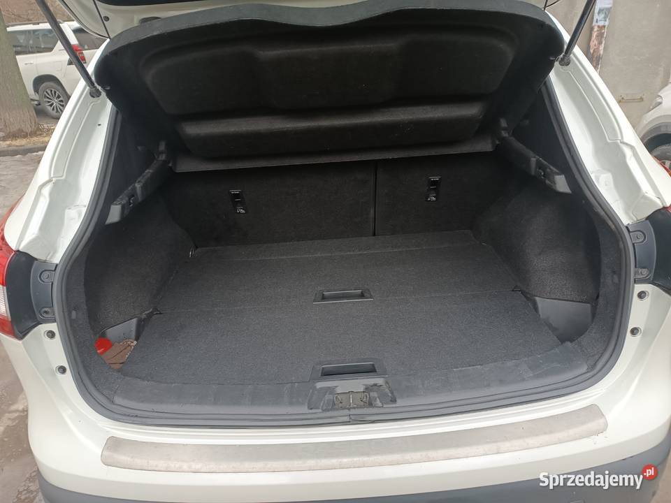 Nissan Qashqai 12 DIGT NConnecta salon Polska benzyna Warszawa