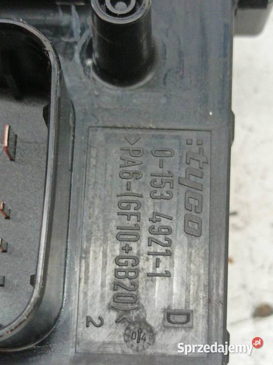 SKRZYNKA BSI 13191127 015349211 Opel Astra III osobowe Skrzynki bezpieczników