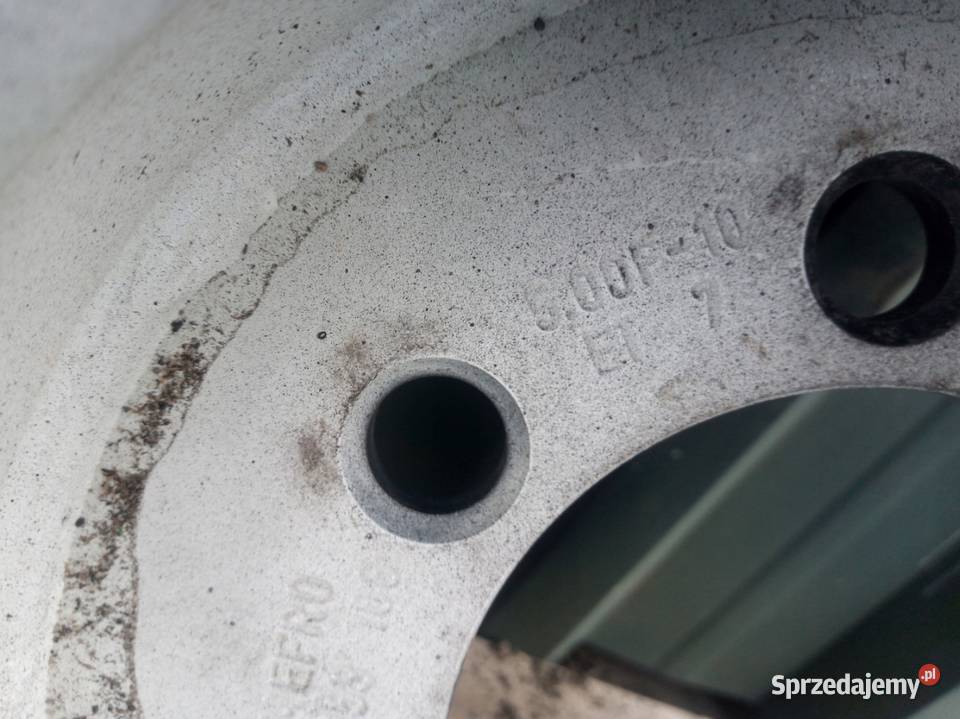 OPONA KOŁO CONTINENTAL 18060 R 10 SH 12 PEŁNE sprzedam