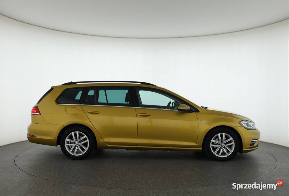 VW Golf 15 TSI Samochody osobowe Piaseczno