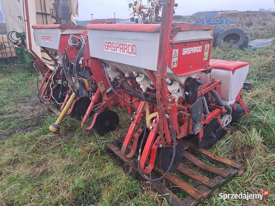 siewnik Gaspardo 6 talerzowydo kukurydzy Wysokie Mazowieckie