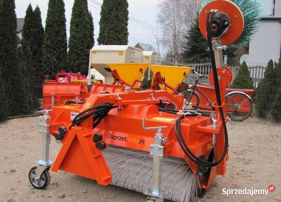 Zamiatarka hydrauliczna do ładowarki wózka