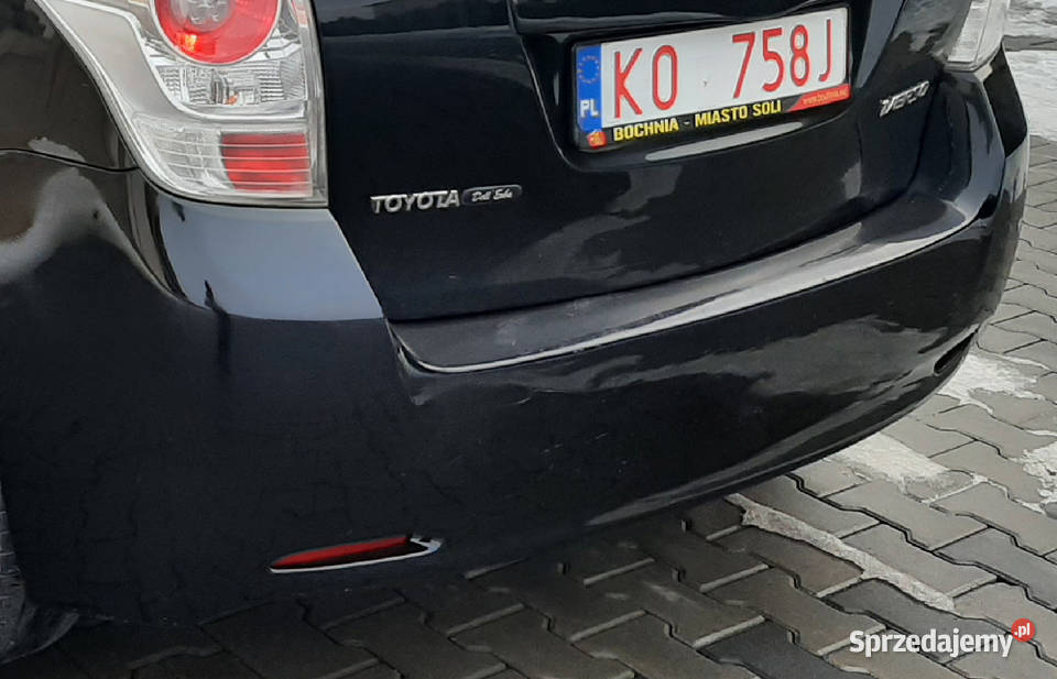 Toyota VERSO benzyna bez rdzy Hatchback