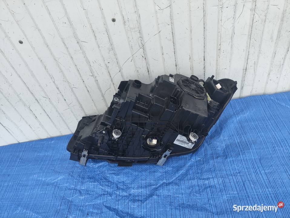 BMW 5 G30 G31 FULL LED LAMPA PRAWA PRZÓD osobowe