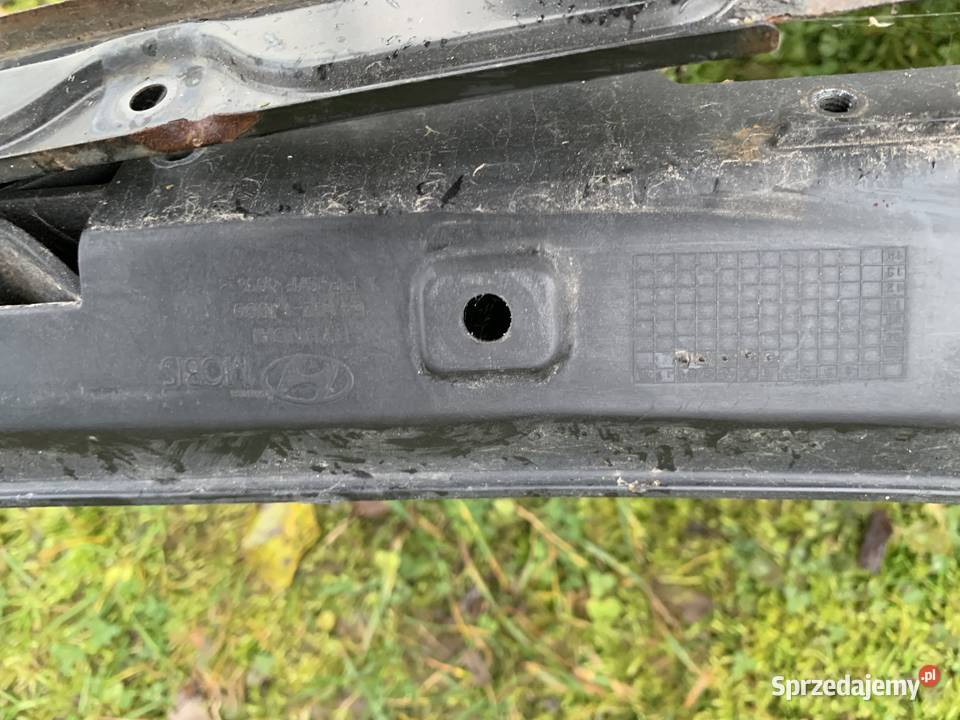 Hyundai i20 pas przodu 12 z klimą osobowe