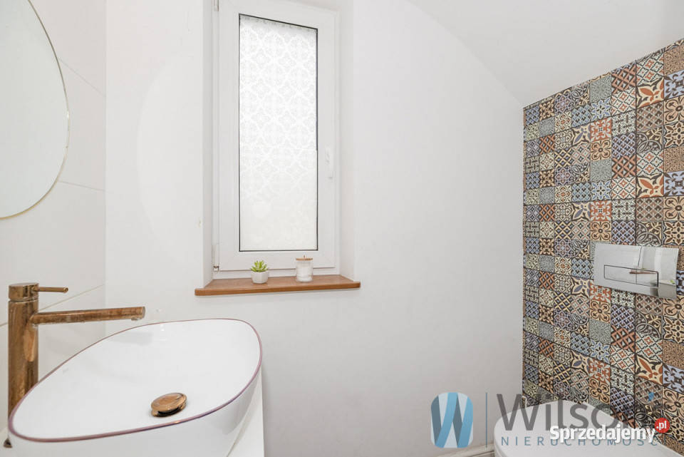 Dom szeregowy na sprzedaż 11814 metry Łomianki