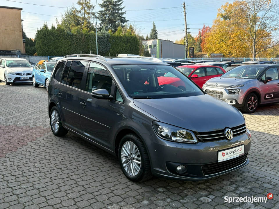 Volkswagen Touran 7 osób Tempomat Park Assist 4/5 Samochody osobowe Tarnowskie Góry