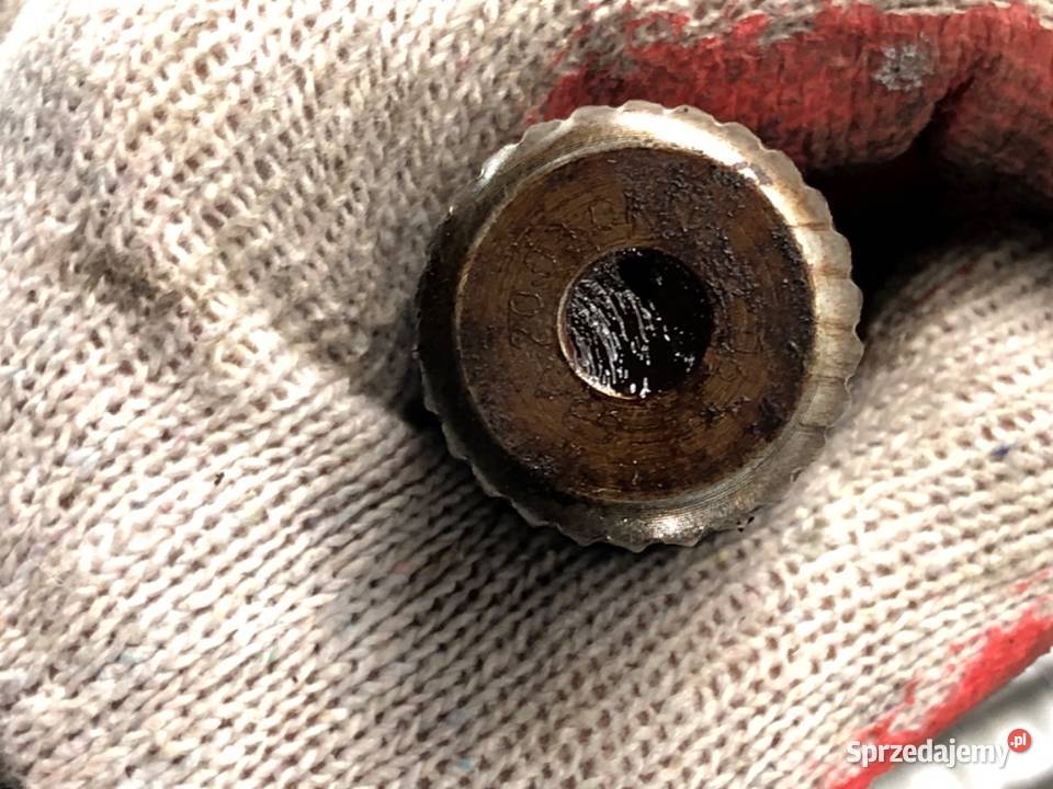 PÓŁOŚ PRAWY PRZÓD VOLVO V70 II 24 200 9908 sprzedam