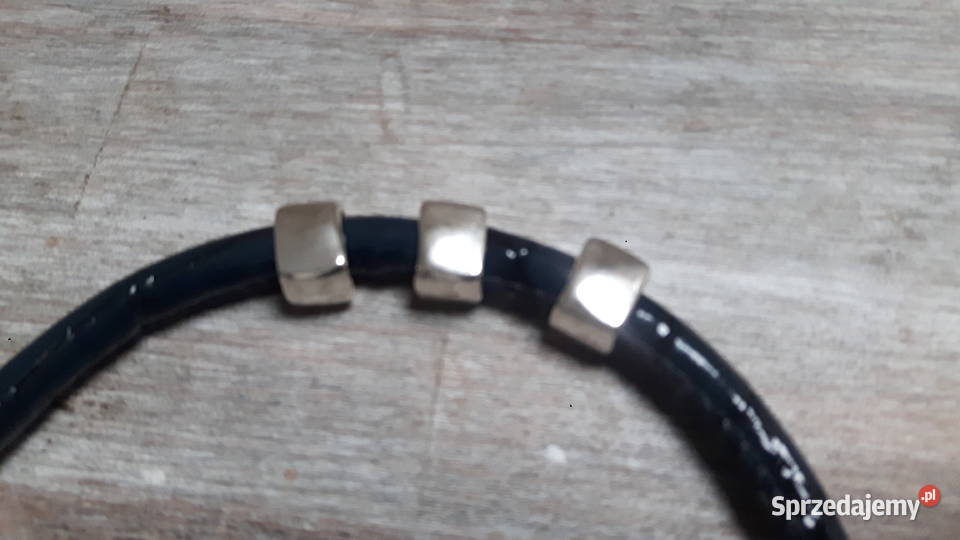 Naszyjnik z elementami metalowymi Otwock