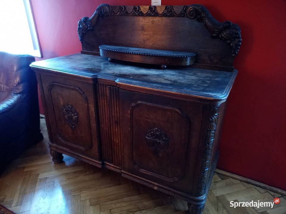Zestaw mebli antyków Końskie
