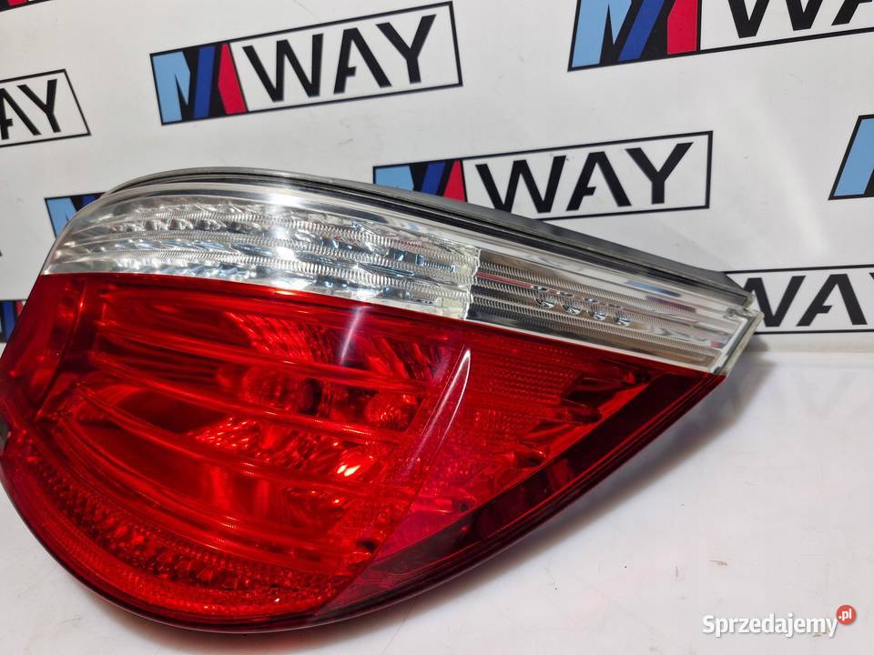 BMW E60 LCI 09 LAMPA PRAWY TYŁ PRAWA W BŁOTNIK