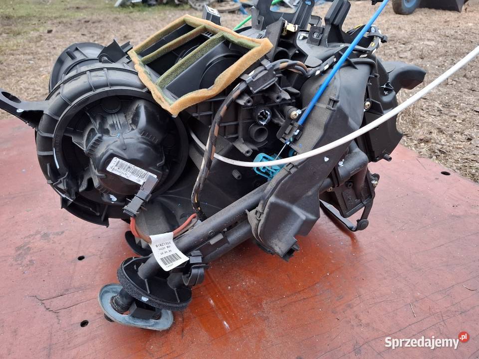 Nagrzewnica obudowa Peugeot 207 96407834XT Nagrzewnice małopolskie Przyborów sprzedam