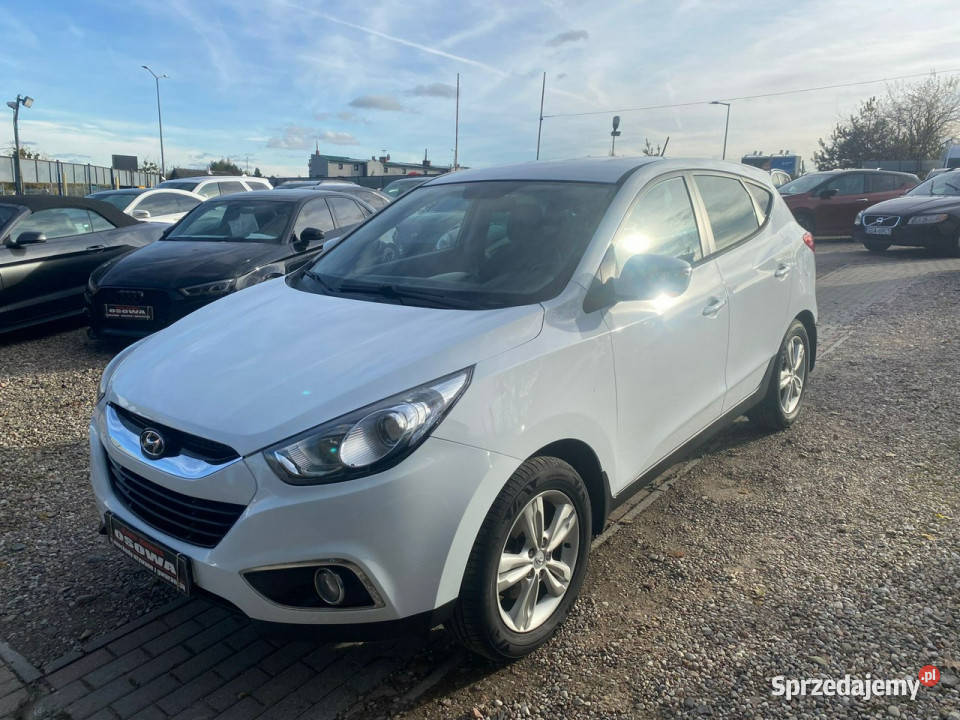Hyundai ix35 20i 163 pół skóry xenon klimatronik Rok produkcji 2010 ix35 Gdańsk