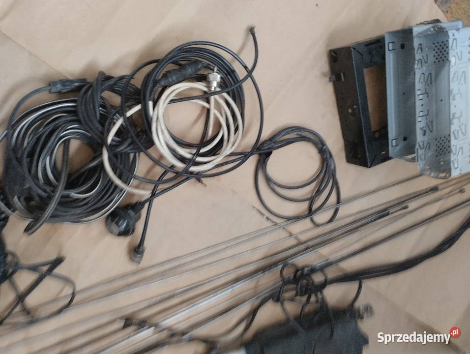 Anteny samochodowe Anteny samochodowe